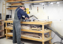 Peter choping frames